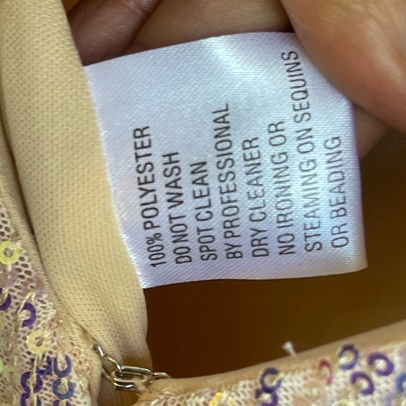 Mac Duggal Beaded Sleeveless High Neck Column Gown Women’s Size 6 - Picture 12 of 12